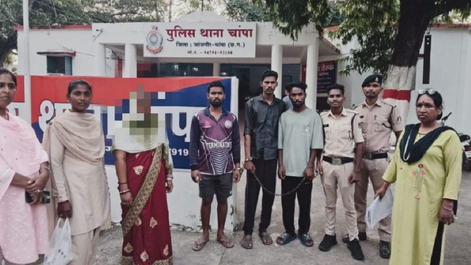 तीन आरोपी गिरफ्तार