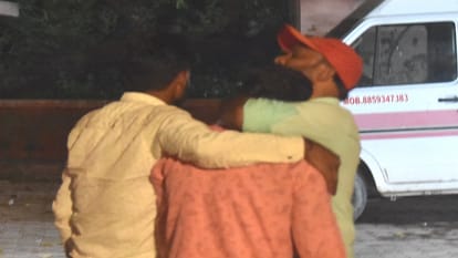 Saharanpur: Family uprooted... Husband and daughter died in an accident, wife and second daughter injured