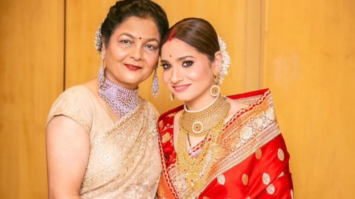 Ankita Lokhande expressed her love by sharing pictures of father and mother vandana lokhande gave loving rep