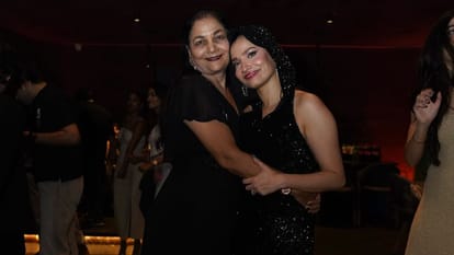 Ankita Lokhande expressed her love by sharing pictures of father and mother vandana lokhande gave loving rep