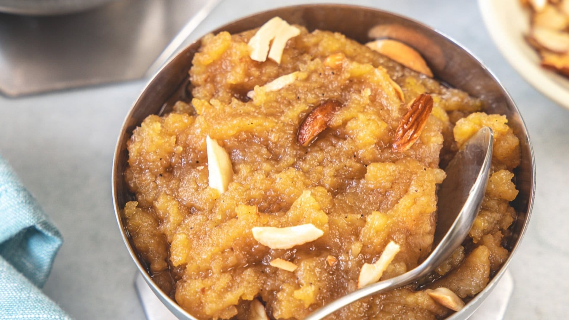 shardiya Navratri Day 9 Bhog halwa chana easy recipe for kanya pujan