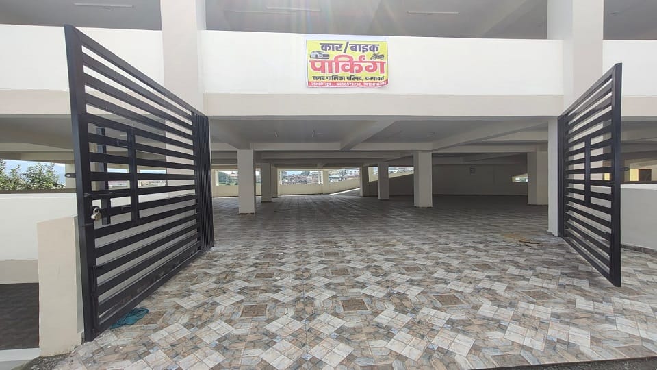 Operation of five car parking started in Champawat