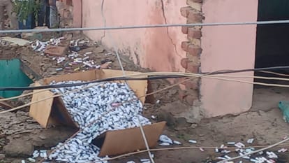 houses collapsed due to explosion in fireworks in Bareilly
