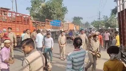 canter ran over bike riders In Agra two died and one is in critical condition