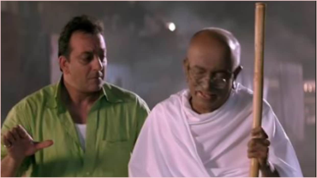 Sanjay Dutt Kareena Kapoor Khan kriti Kharbanda wishes Gandhi jayanti 2024 by sharing social media post
