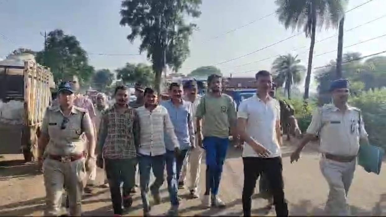 Shivpuri Accused who beat up Mandi ASI arrested said during procession Hooliganism is a sin