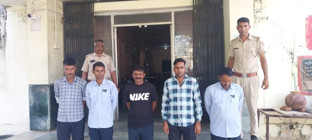 Dispute over toll amount in Chittorgarh