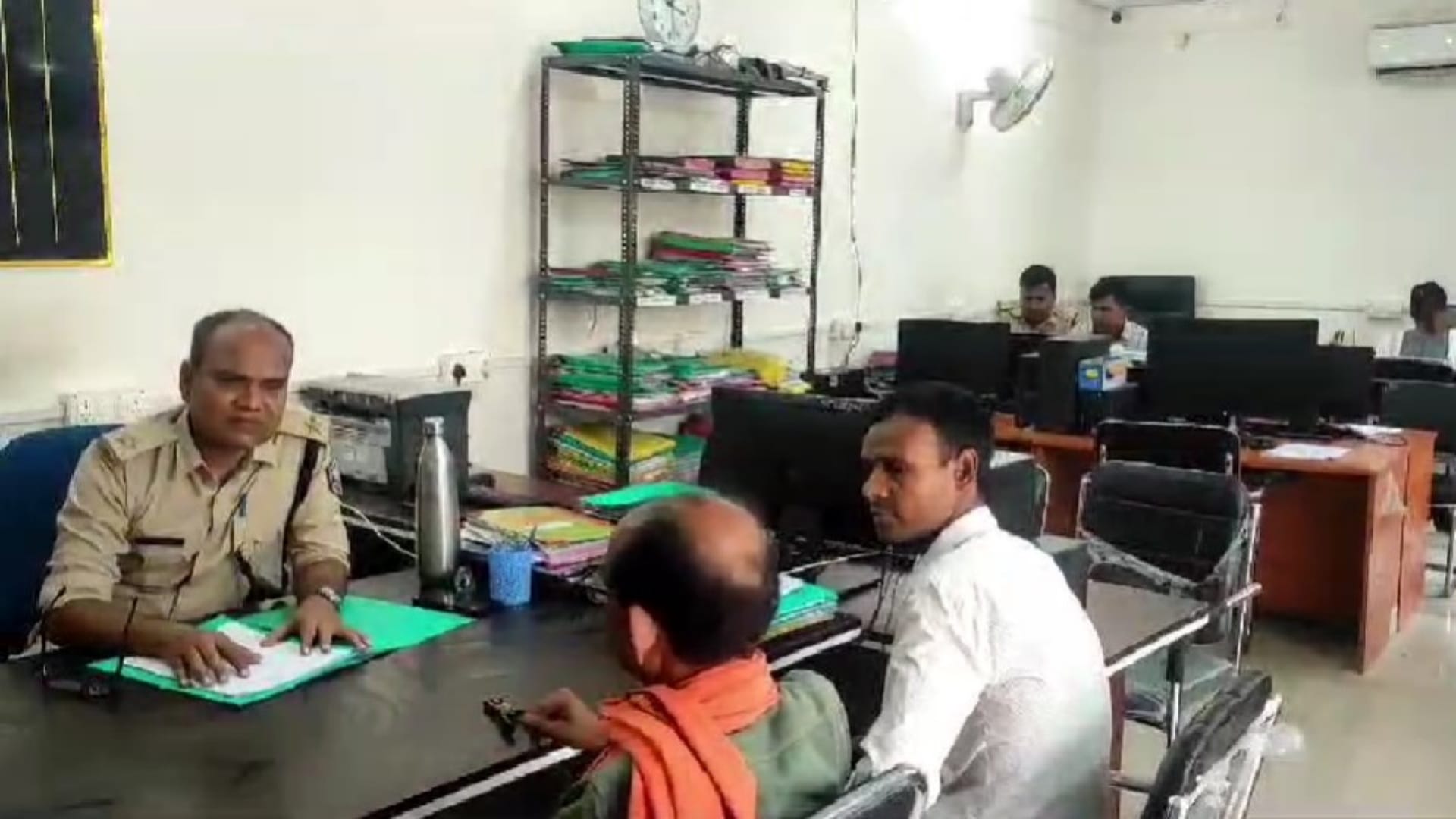 Rohtas: Cyber criminals cheating accused of case by downloading FIR from NCRB and posing as police officers