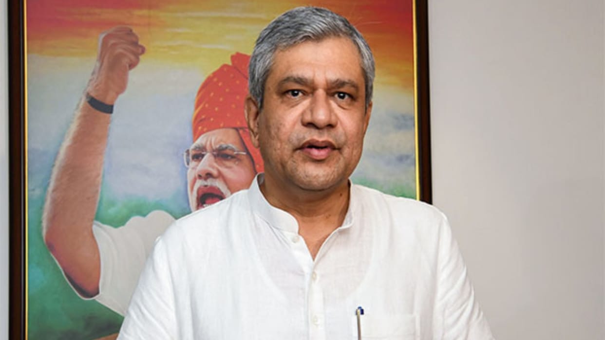 Rs 60,000 cr investment opportunity by railways in West Bengal: Vaishnaw