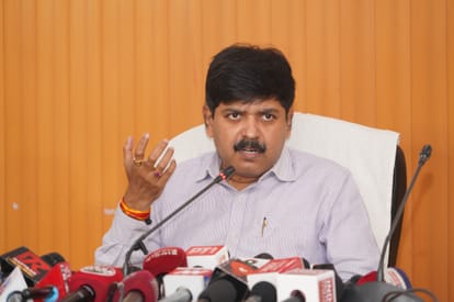 सचिव ऊर्जा आर मीनाक्षी सुंदरम
