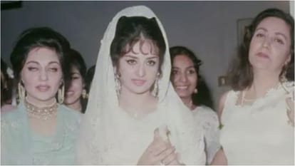 Saira Banu Writes Love Note on Engagement Day with dilip kumar says I never once doubted or questioned him