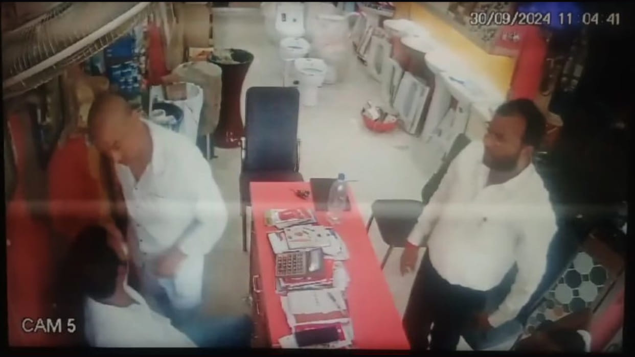 In Deoria, Pistol pointed at complainant, case