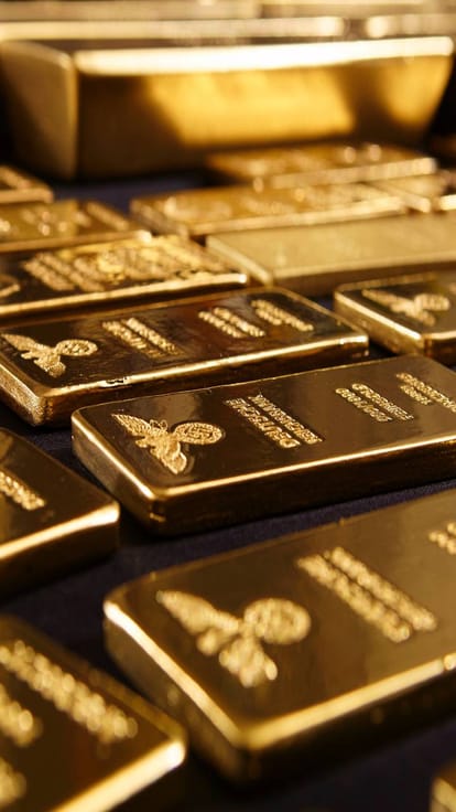 Fake silver coins were sold in large quantities on the occasion of Dhanteras in Gorakhpur.