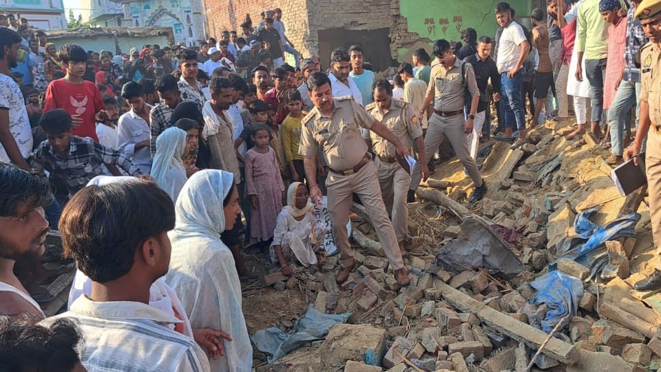 Bareilly Firecracker Factory Blast Echo of Explosion Was Heard Two and a half kilometers away
