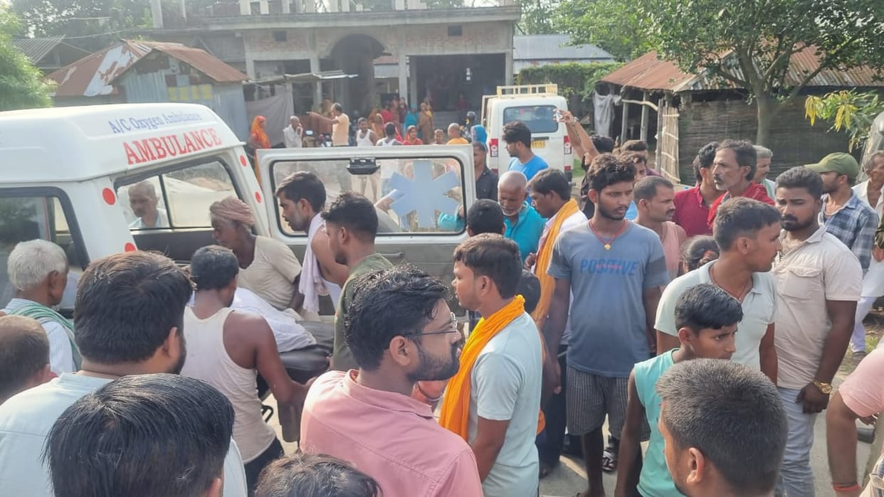 Bihar: The wild buffalo that killed two people also injured a forester and a ranger; 26 rounds fired to kill