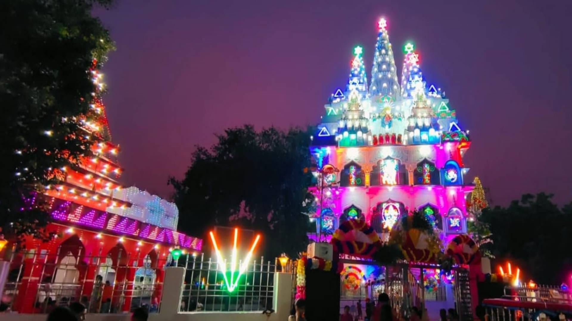 Netula Temple Jamui Devotees come from other states apart from Bihar offering prayers to get eyes and son