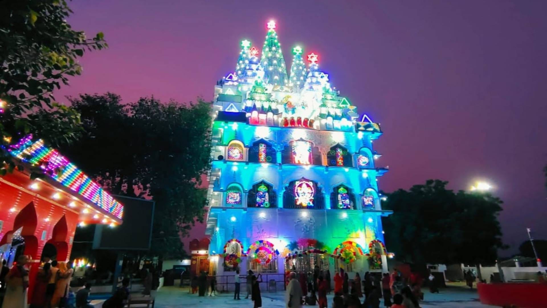 Netula Temple Jamui Devotees come from other states apart from Bihar offering prayers to get eyes and son