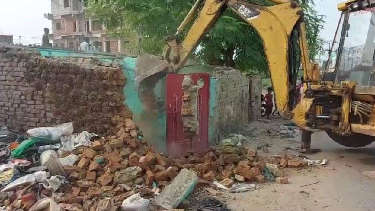 Bihar News In name of road widening in Jehanabad poor people were made homeless