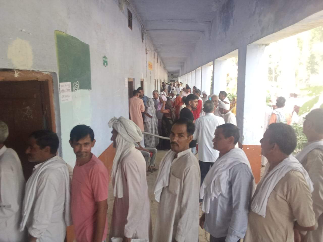Sugarcane committee election today: Farmers thronged polling centers, showed enthusiasm, pics