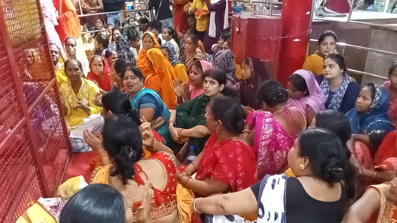 Navratri 2024 Celebration in kashi vishwanath dham and shailputri temple at varanasi