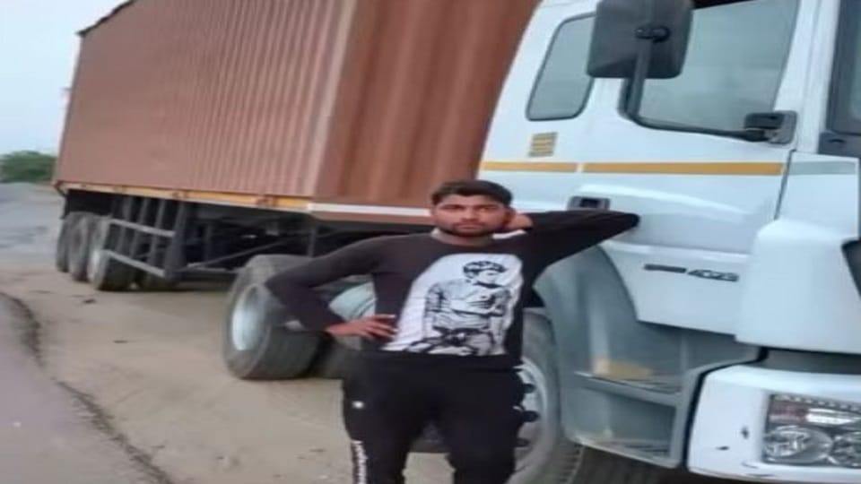 A young man died due to electric shock from a cooler