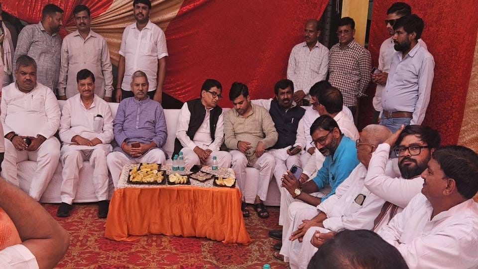 SP general secretary Ram Gopal Yadav reached Mainpuri said SP will make record in by-election too