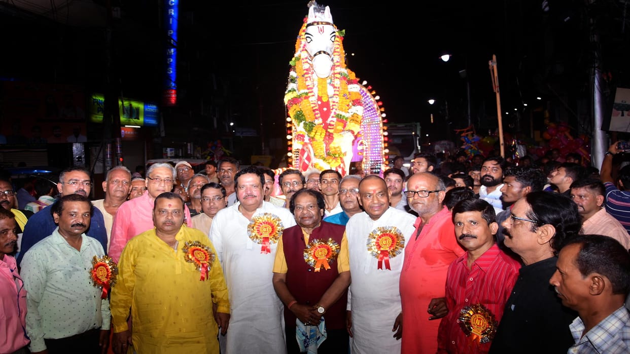 Dussehra festival started with Karna Ghoda procession, tableaux mesmerized people