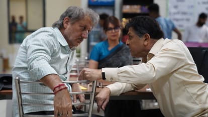 The Signature Movie on zee5 Review by Pankaj Shukla k C Bokadia Anupam Kher Gajendra Ahire Annu Kapoor