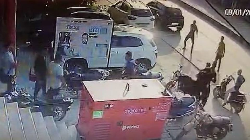 Firing after dispute with gym operator in Mainpuri youth was shot in head