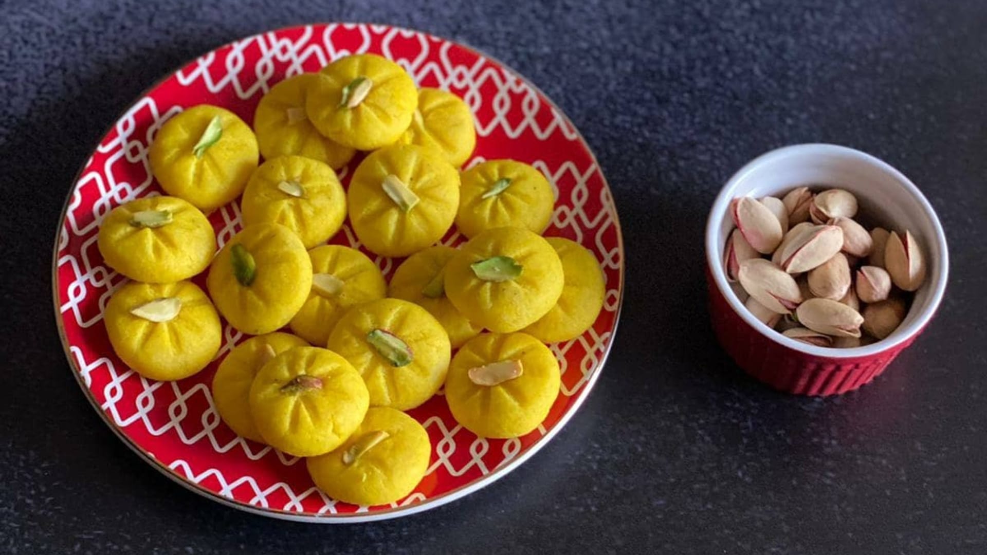 Karwa Chauth 2024 Easy Restaurant Style Doodh Peda Recipe Husband can make for wife