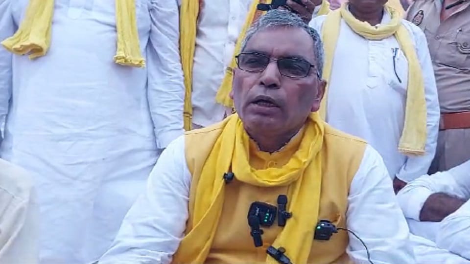 Om Prakash Rajbhar's statement, PDA means Family Development Authority, Afzal should play the drum for twenty