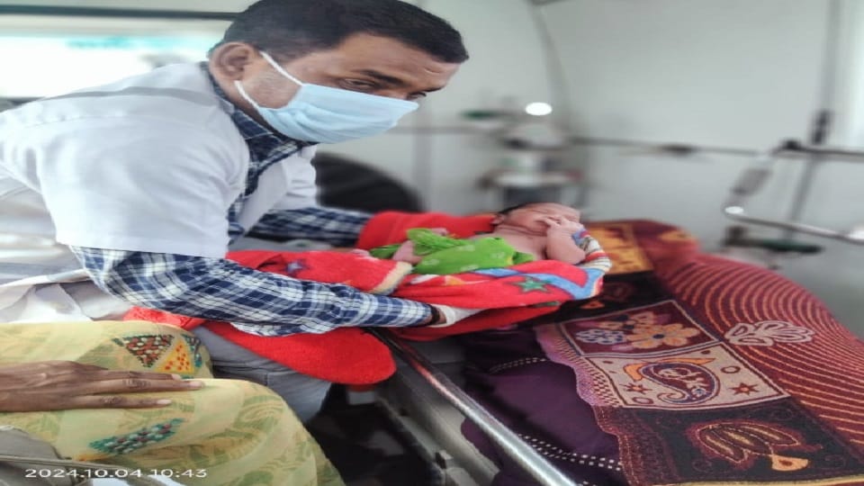 Mother and child were safe after a cry of joy was heard in the ambulance, EMT and Asha conducted a safe delive