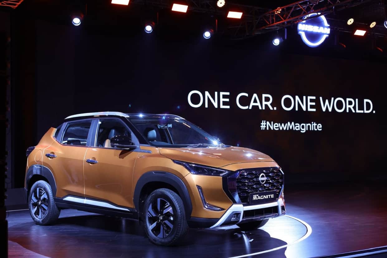 Nissan Magnite Facelift 2024 SUV launched in India Know Price Features Engine specifications Details