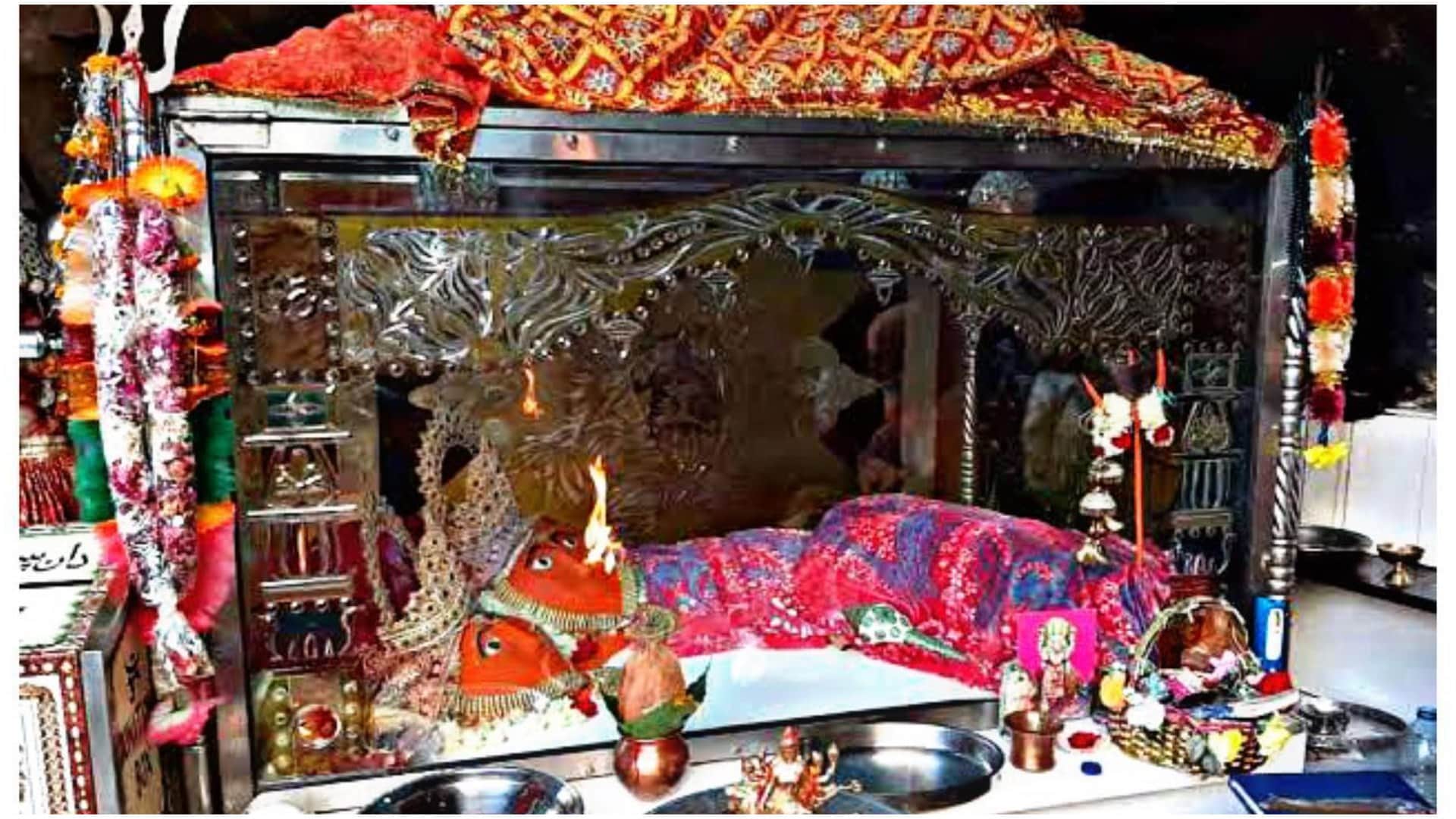 Shardiya Navratri 2024 Famous Shakti peethas outside India visit durga temple in foreign countries