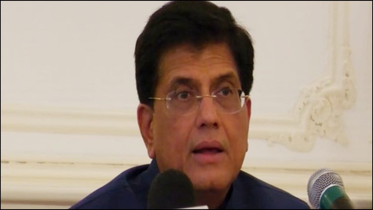 Union minister Piyush Goyal US visit ashes out at rahul gandhi news in hindi