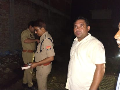Amethi massacre: Post-mortem and X-ray of all four deceased done at night, three bullets hit the teacher, one