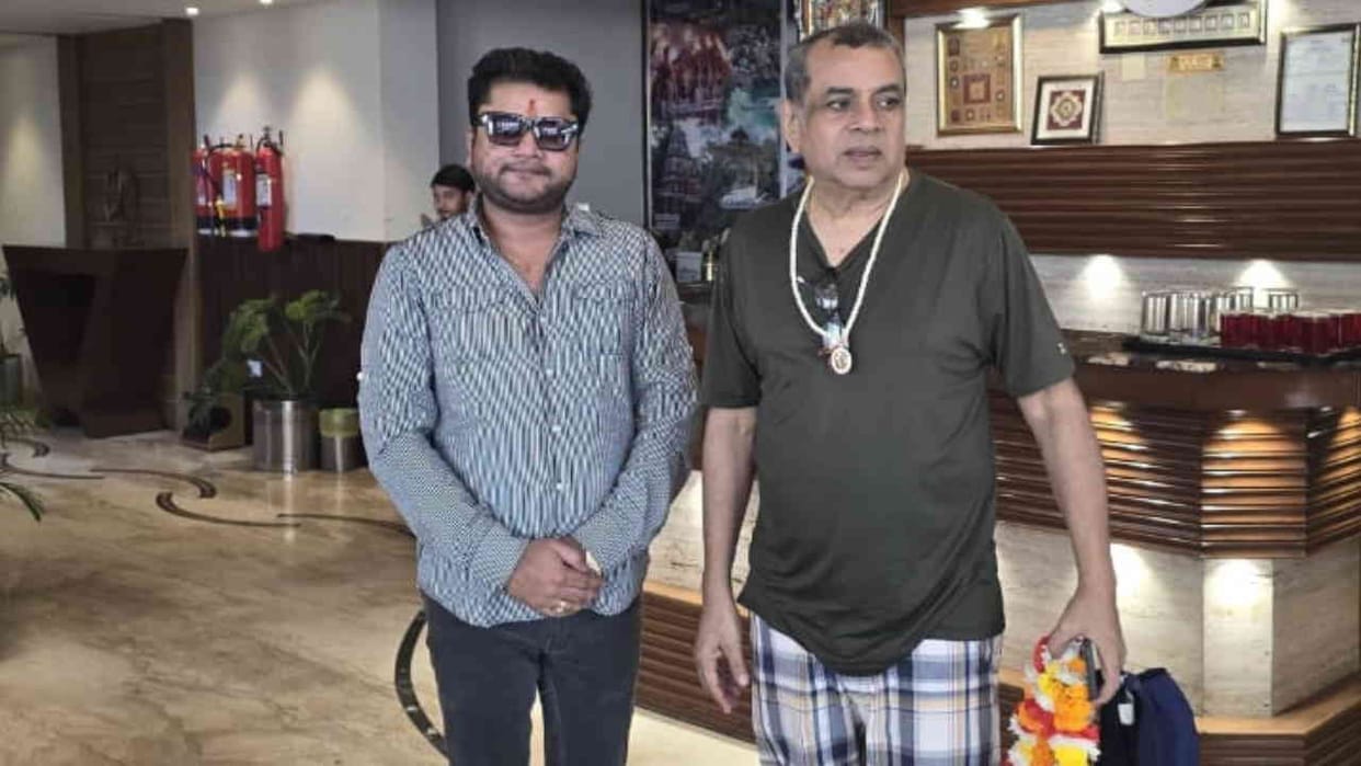 Bollywood film actor Paresh Rawal reached Rishikesh Uttarakhand News in hindi