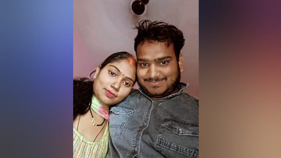 Amethi Murder Case Chandan varma arrested who murderer of a teacher, his wife and two daughters