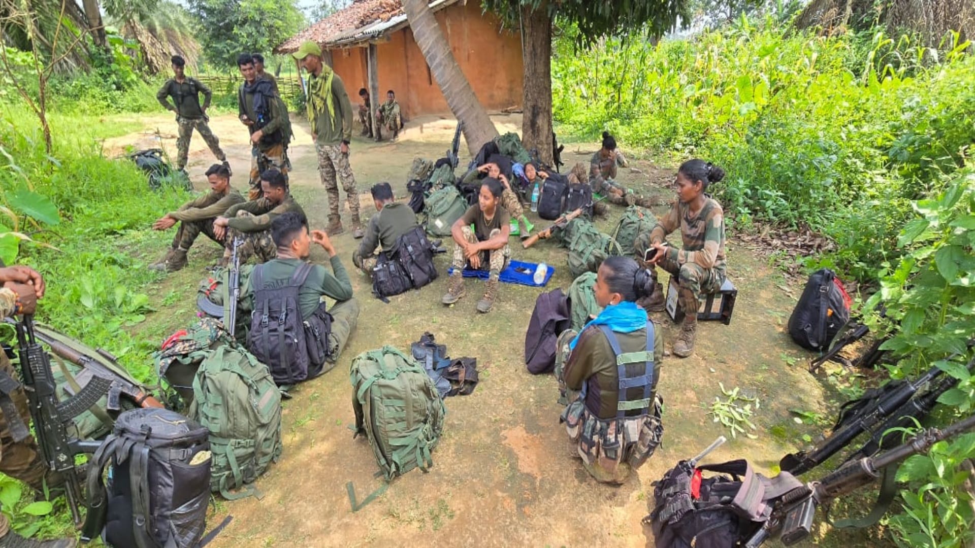 CG Naxalites encounter news: Chhattisgarh women commandos encounter Naxalites, see here photos
