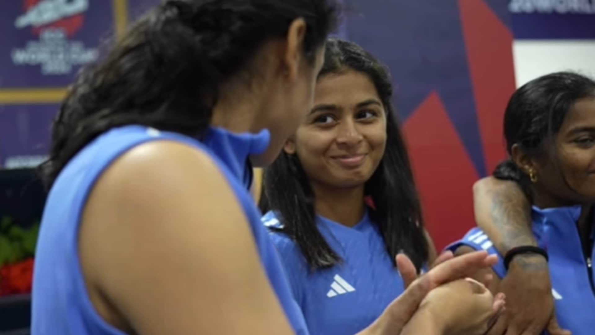 IND vs NZ T20 WC: Jemimah Rodrigues got best fielder award after India defeat vs New Zealand, emotional video