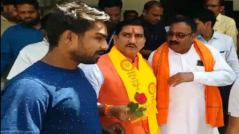 केन्द्रीय मंत्री तोखन साहू