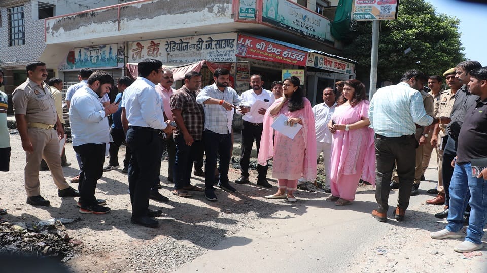 Fake disposal of complaints on Chief Minister Portal truth revealed to Divisional Commissioner Adverse entry