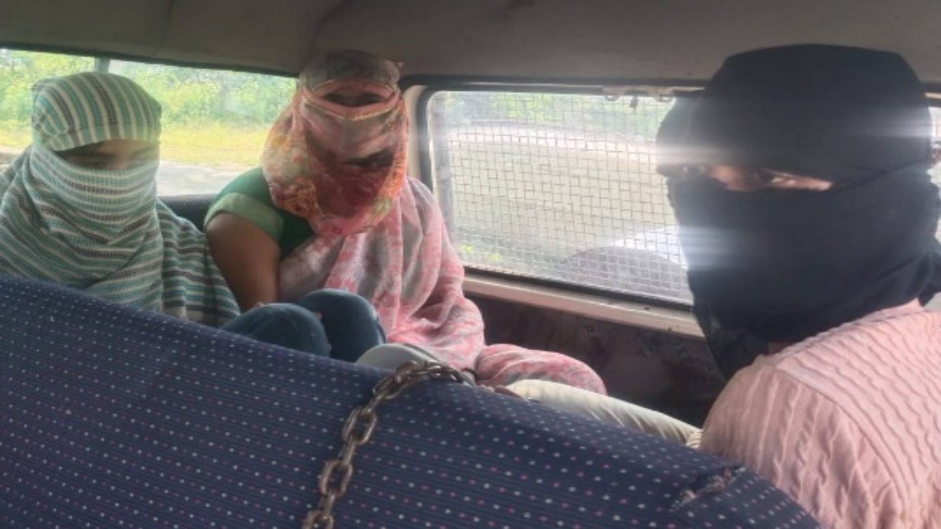 लुटेरी दुल्हन और कथित मां-बाप