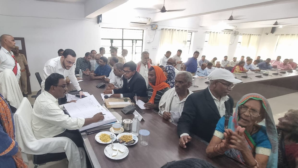 Two DM changed in four years still waiting for justice Villagers said in Sampoorna Samadhan Diwas