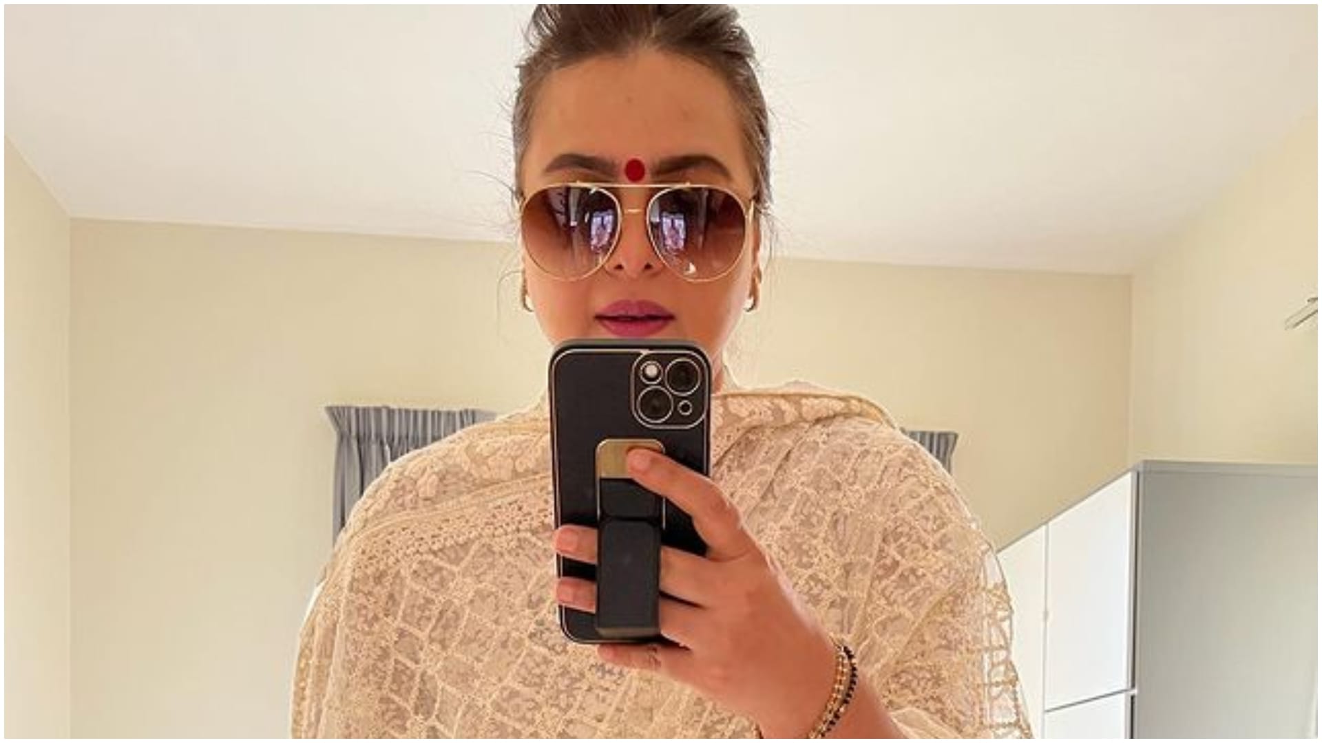 Bollywood Actress Shilpa Shirodkar will be seen in Bigg Boss 18 hosted by Salman Khan