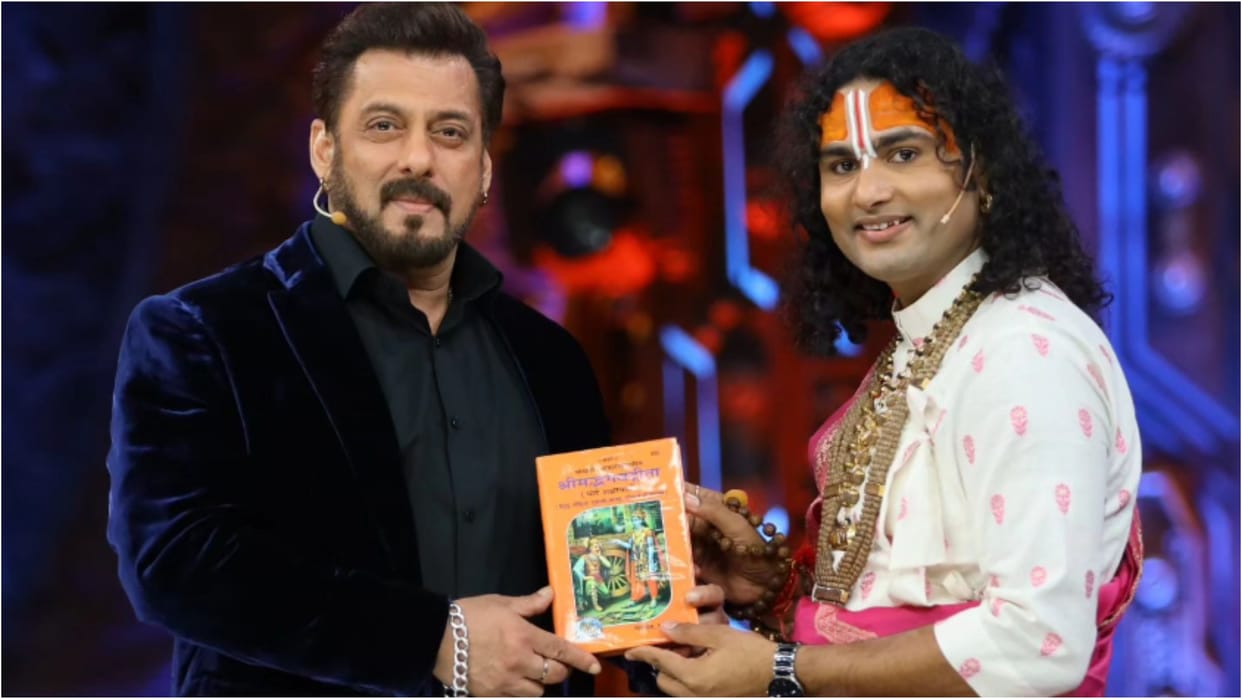 Aniruddhacharya Maharaj apologized said sorry if any sanatani got hurt for me to being part of Bigg Boss 18