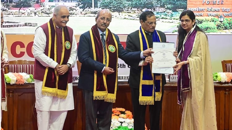 107 Meritorious Students Got Medals, 1547 Students Got Degrees In 38th Convocation Of Chandigarh Pgi – Amar Ujala Hindi News Live