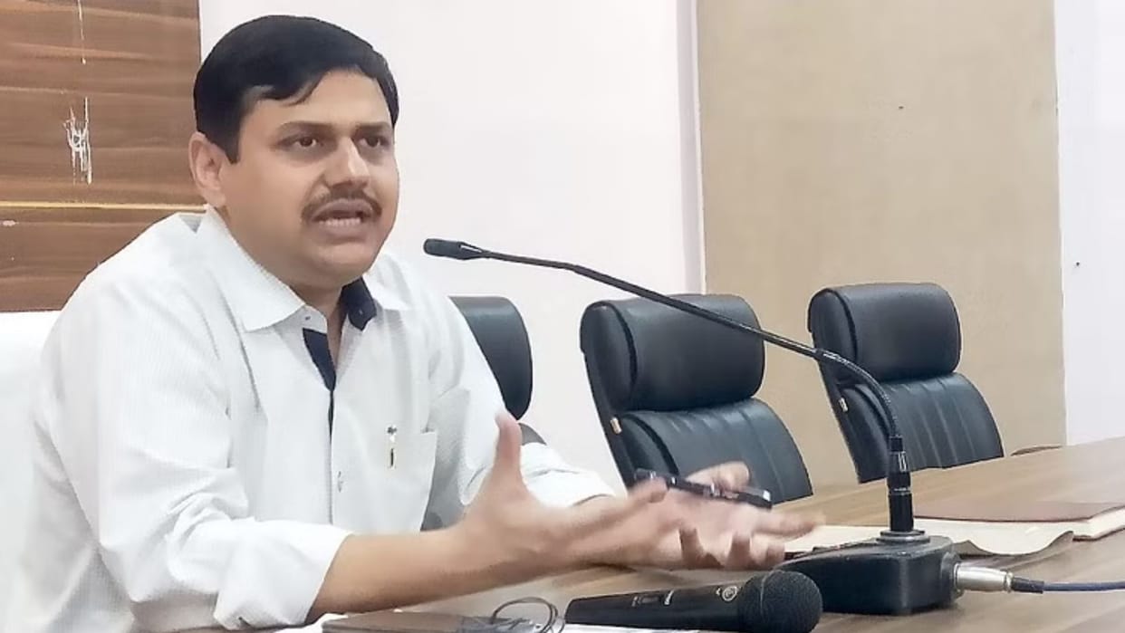 Commissioner spoke on controversy even today Sigra Sports Stadium name of Doctor Sampurnanand