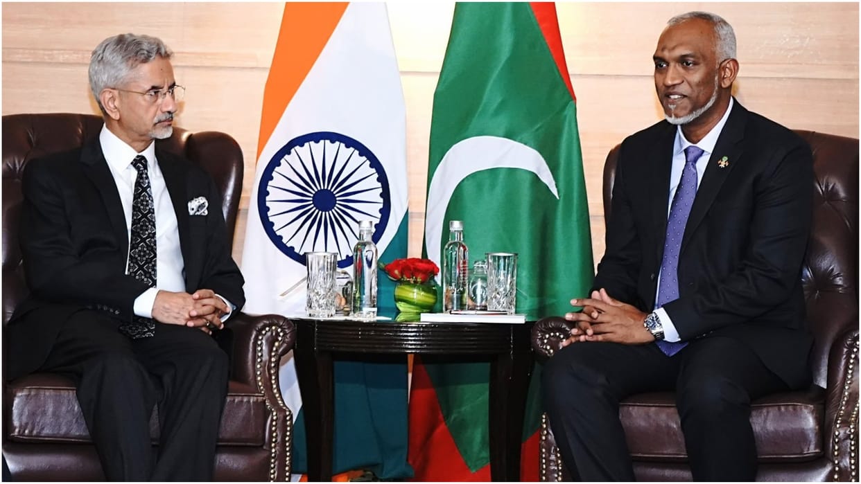 India extends financial support to the Maldives through the rollover of the USD 50 million Treasury Bill