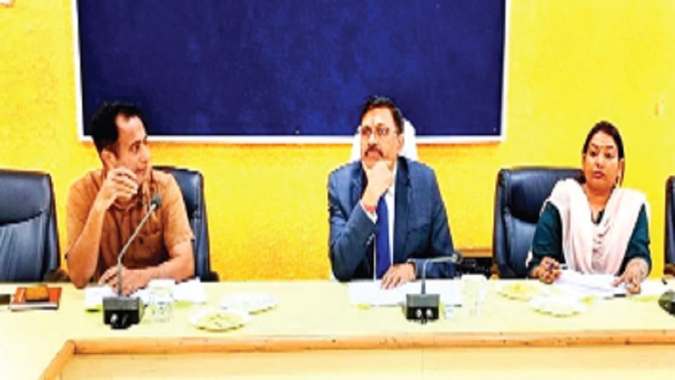 City Transport meeting: E-buses will run on Moradabad-Tanda route, MST facility for students